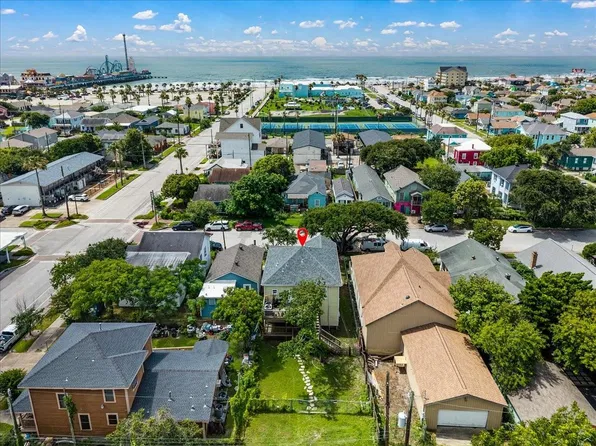 2710 Avenue P 1/2, Galveston, TX 77550
