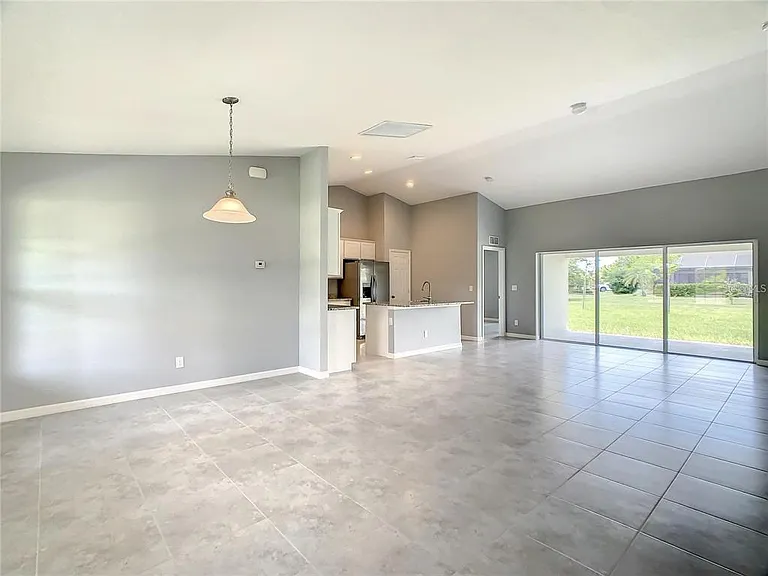 27307 Tierra Del Fuego Cir — Photo 9