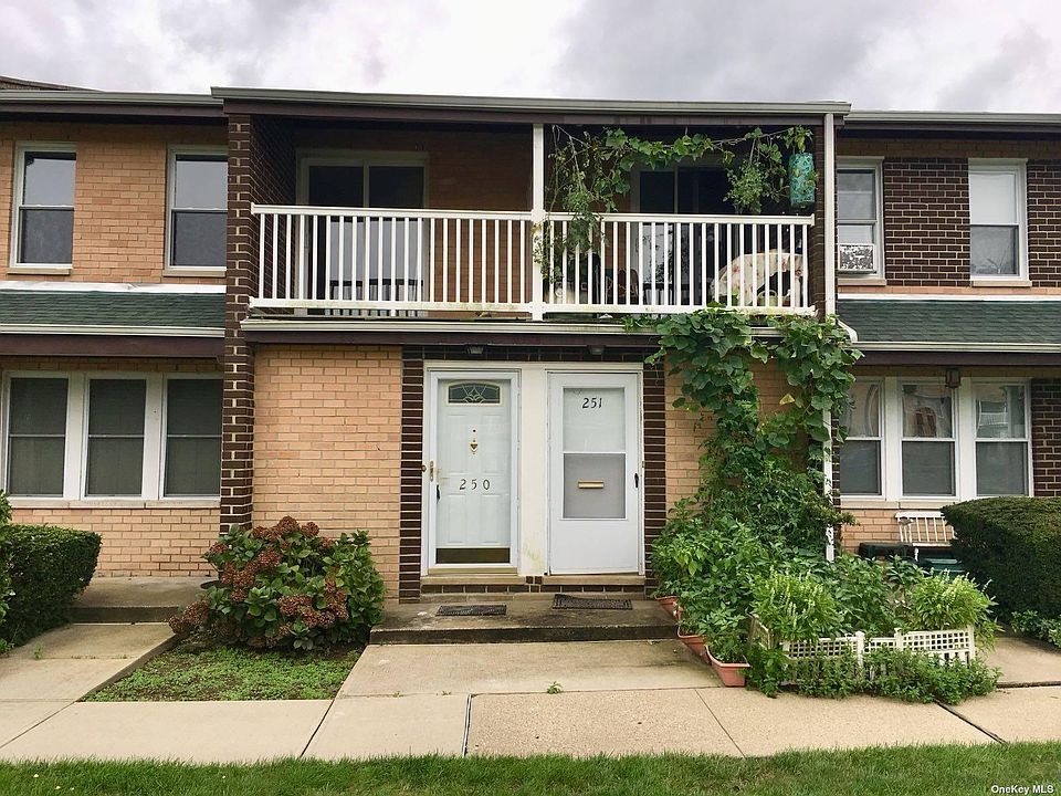 1st image of 250 Artist Lake Dr #250