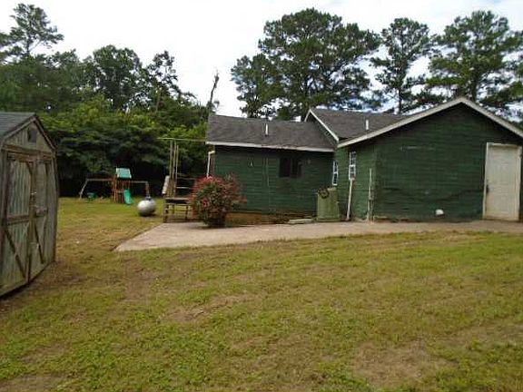3rd image of 3183 Hickory Flat Hwy