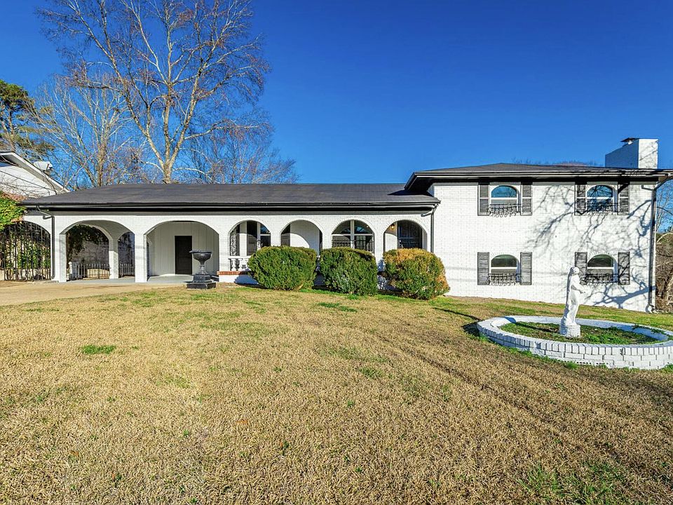 1st image of 130 Sycamore Dr