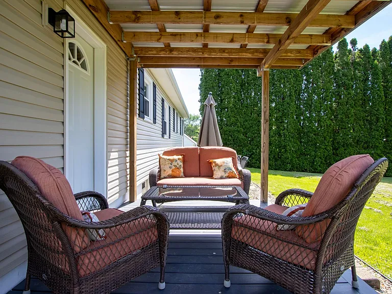 1720 W Hill Dr — Photo 24