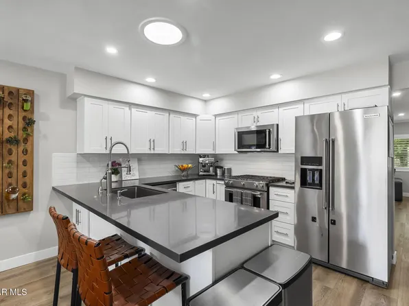 32140 Watergate Rd, Westlake Village, CA 91361