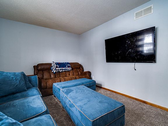 4th image of 2562 W Choctaw Dr