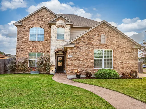 330 Gulfton Dr, Portland, TX 78374