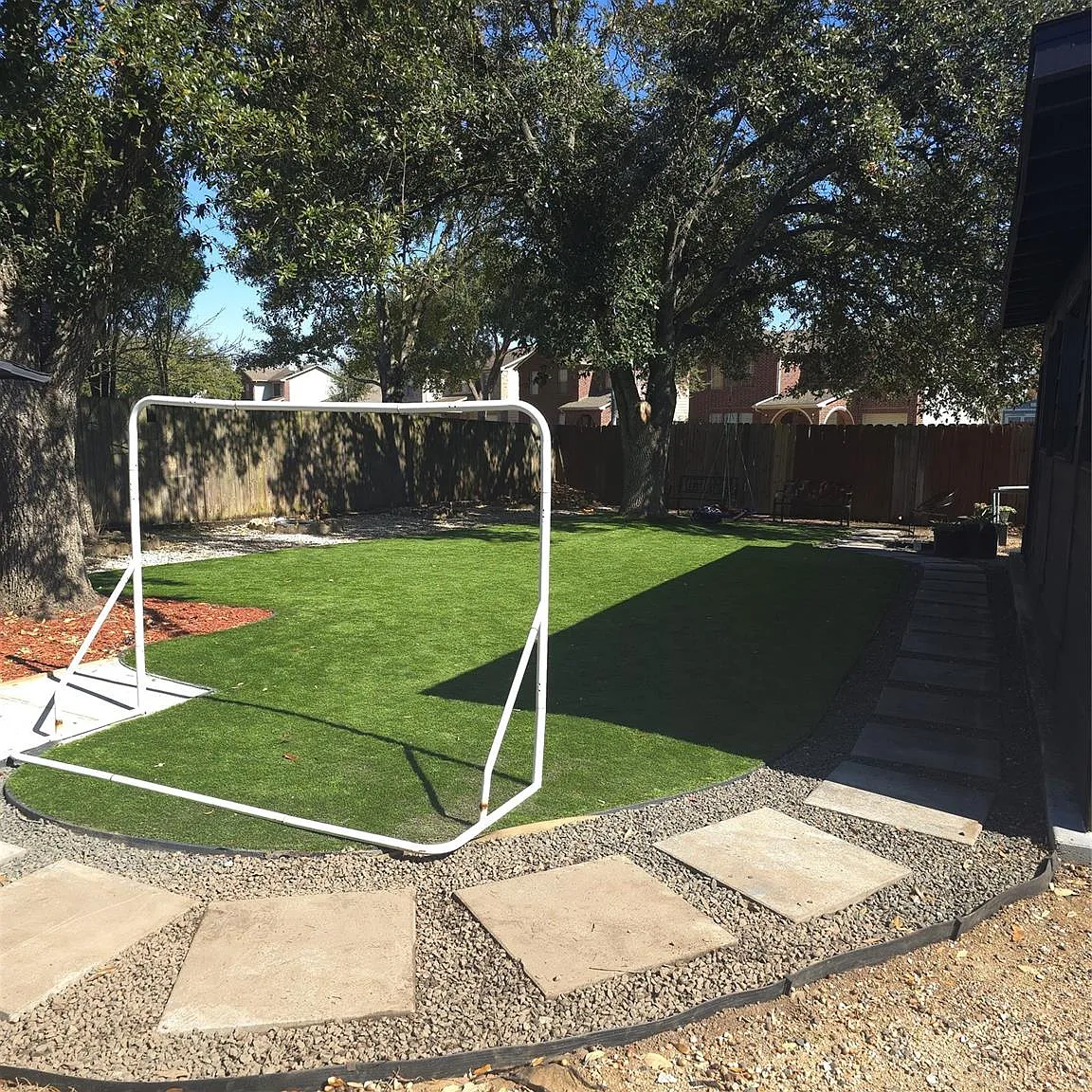 4 bed, 2.5 bath, 1341 sqft, $2,650 — Photo 4
