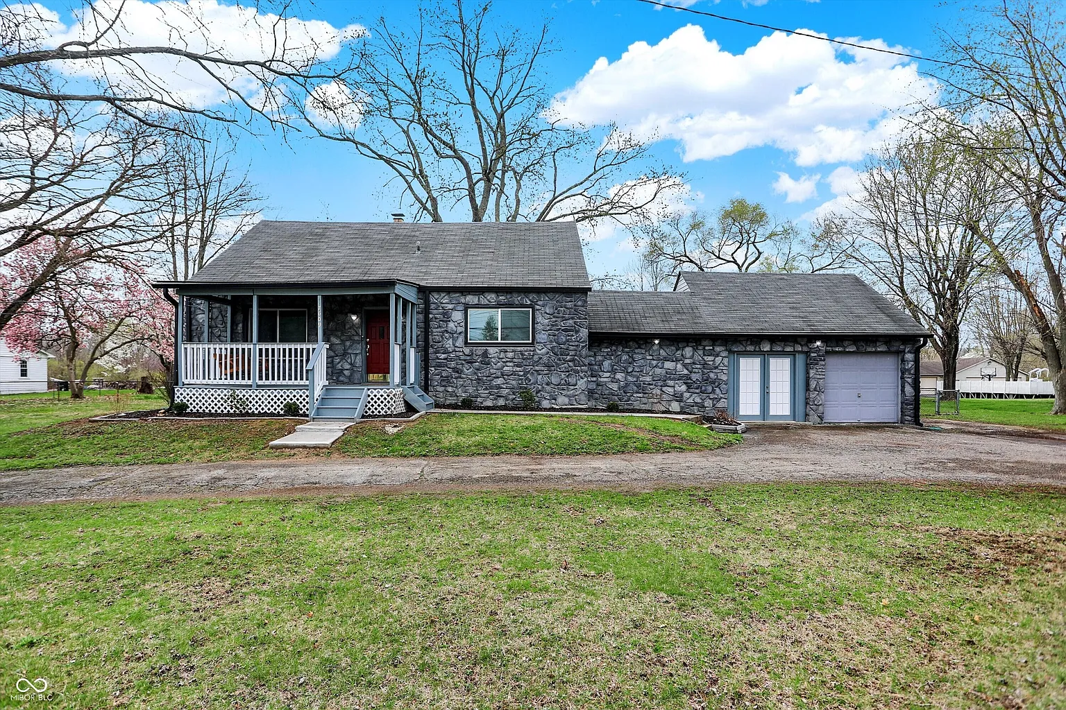 7609 Camby Rd photo 1