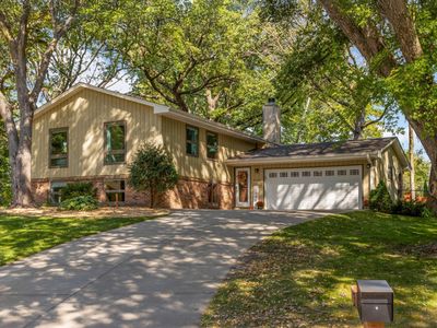 7136 Coachwood Cir, Woodbury, MN, 55125