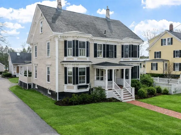 95 Hubbard St #95, Concord, MA 01742