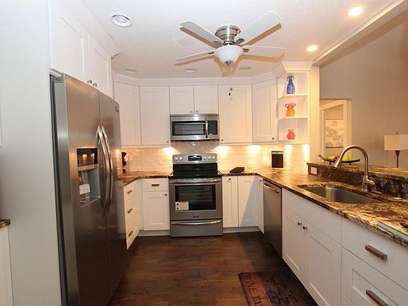 5th image of 206 W Idlewild Ave