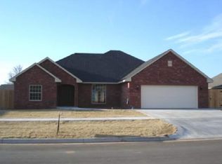 2212 Ez Go Weatherford, Weatherford, OK 73096