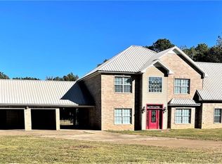 233 Archie Woods Rd, Campti, LA 71411