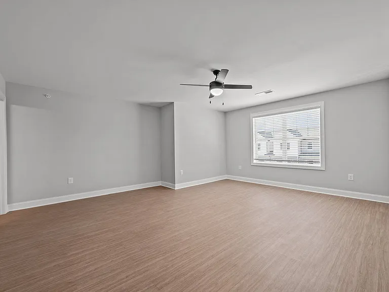 2 Bedroom Townhome - Primary Bedroom