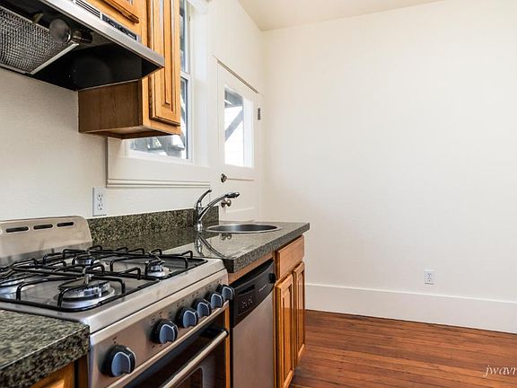2nd image of 280 Shipley St #4