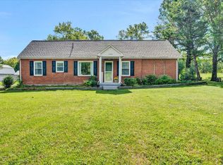 2686 Botetourt Rd, Fincastle, VA 24090