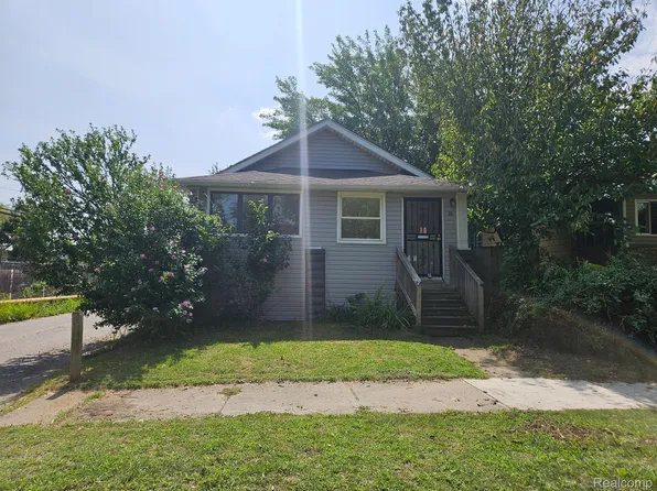 74 E Rockwood St, Ecorse, MI 48229