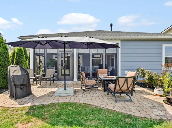 445 Bowline Dr, Denver, NC 28037