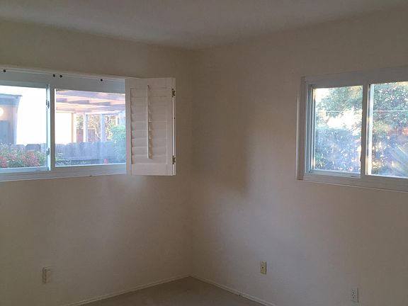Master Bedroom_12152015