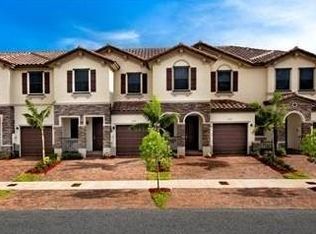 11476 SW 254th St, Homestead, FL 33032