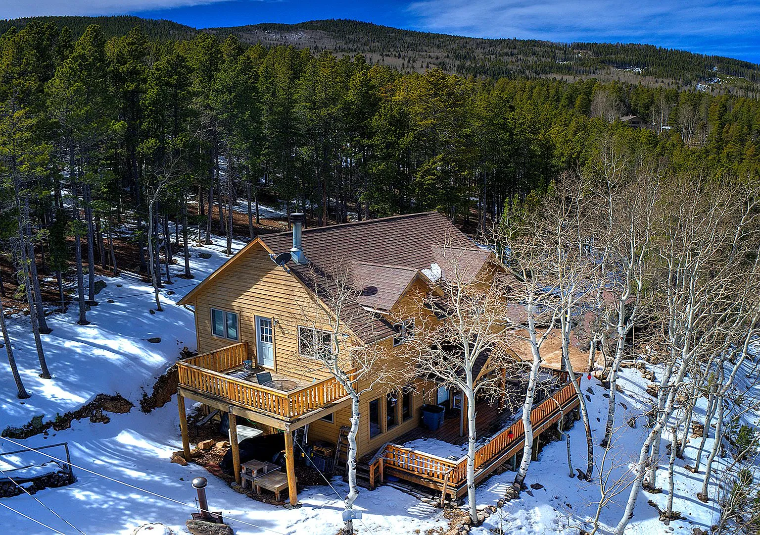 Fully furnished mountain home with amazing view — Photo 4
