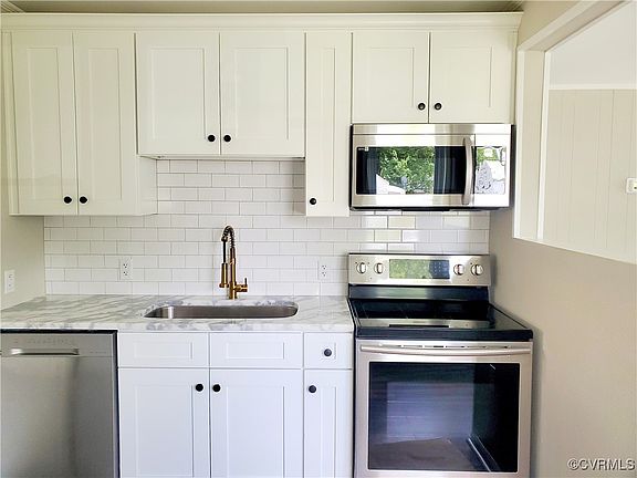 3rd image of 5435 Blueridge Ave