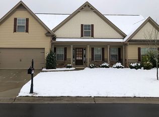 335 Red Cap Cir, Jefferson, GA 30549