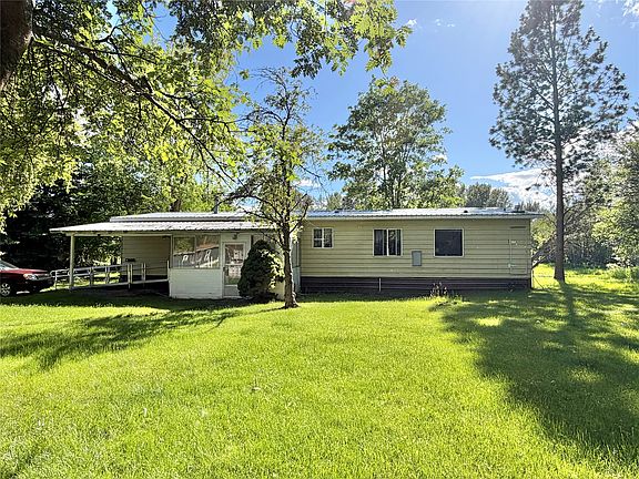 2nd image of 16 River Rd