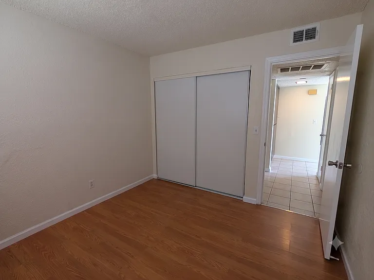 7462 Della Cir — Photo 14