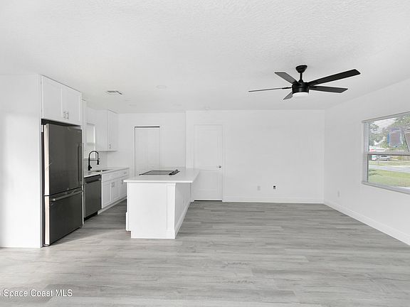 4th image of 710 Airoso Rd SE