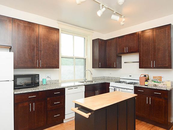 3rd image of 1970 W Winona St Unit 3