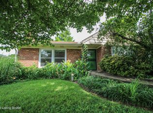 3033 Hikes Ln, Louisville, KY 40220