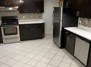 164 Maple St APT H, Springfield, MA 01105