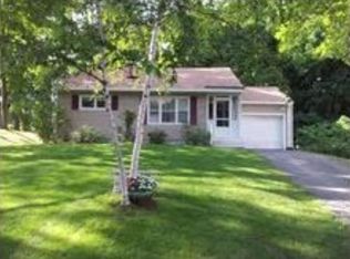 22 Holly St, Concord, NH 03301