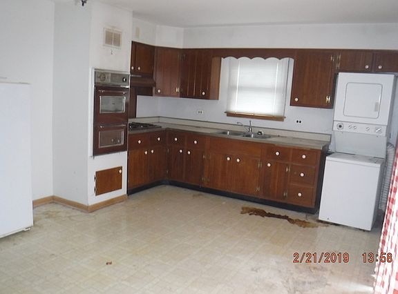 4th image of 15470 Arroyo Dr