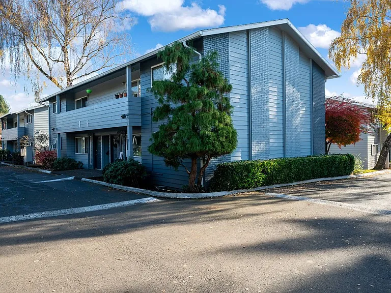 9550 SW Washington Dr — Photo 17