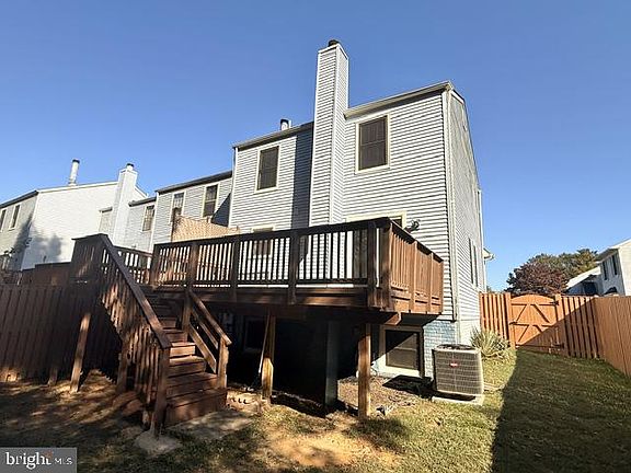 2nd image of 15 Haxall Ct
