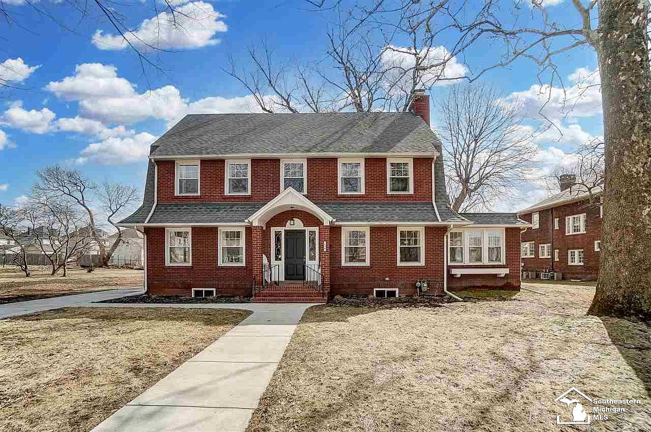 136 Hollywood Dr, Monroe, MI 48162 Zillow