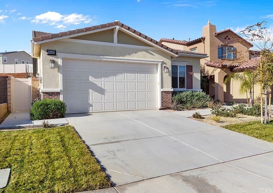1st image of 36485 Acanthus Ct