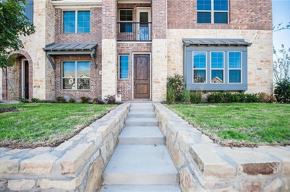 1st image of 3008 Decker Dr