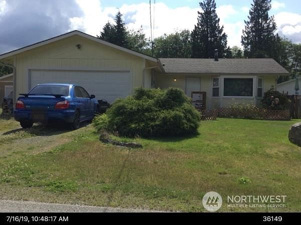 1st image of 386 Lakside Drive