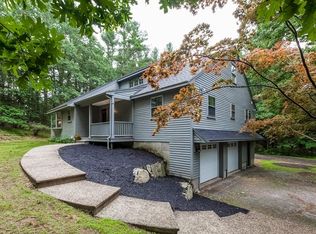 47 Philip St, Medfield, MA 02052