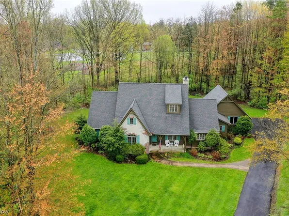 6750 Hinsdale St, Hiram, OH 44234