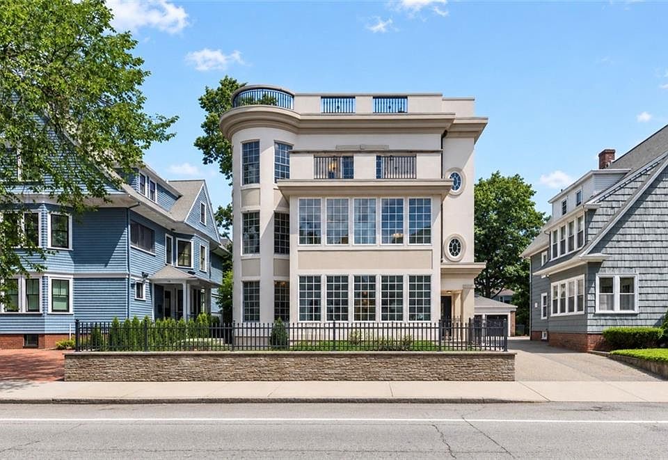 1st image of 30-32 S Angell St #2