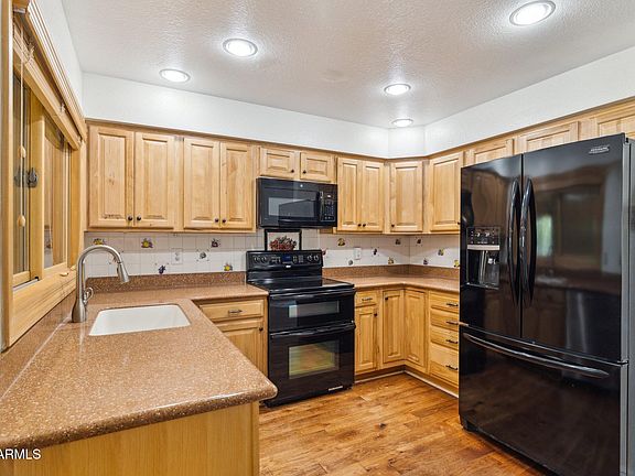 2nd image of 1830 W PECOS Avenue