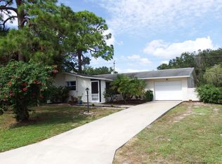 289 Annapolis Ln, Rotonda West, FL 33947
