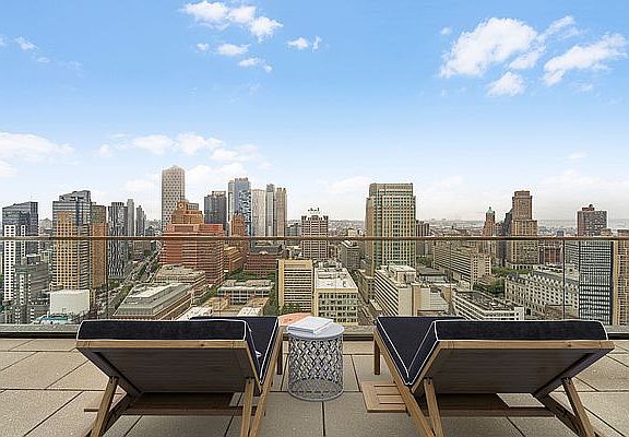 3rd image of 120 Nassau St APT 28D