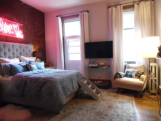 Rented by Love Where You Live Realty | media 10