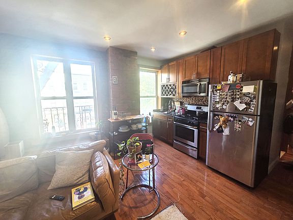 5th image of 641 Marcy Ave #5