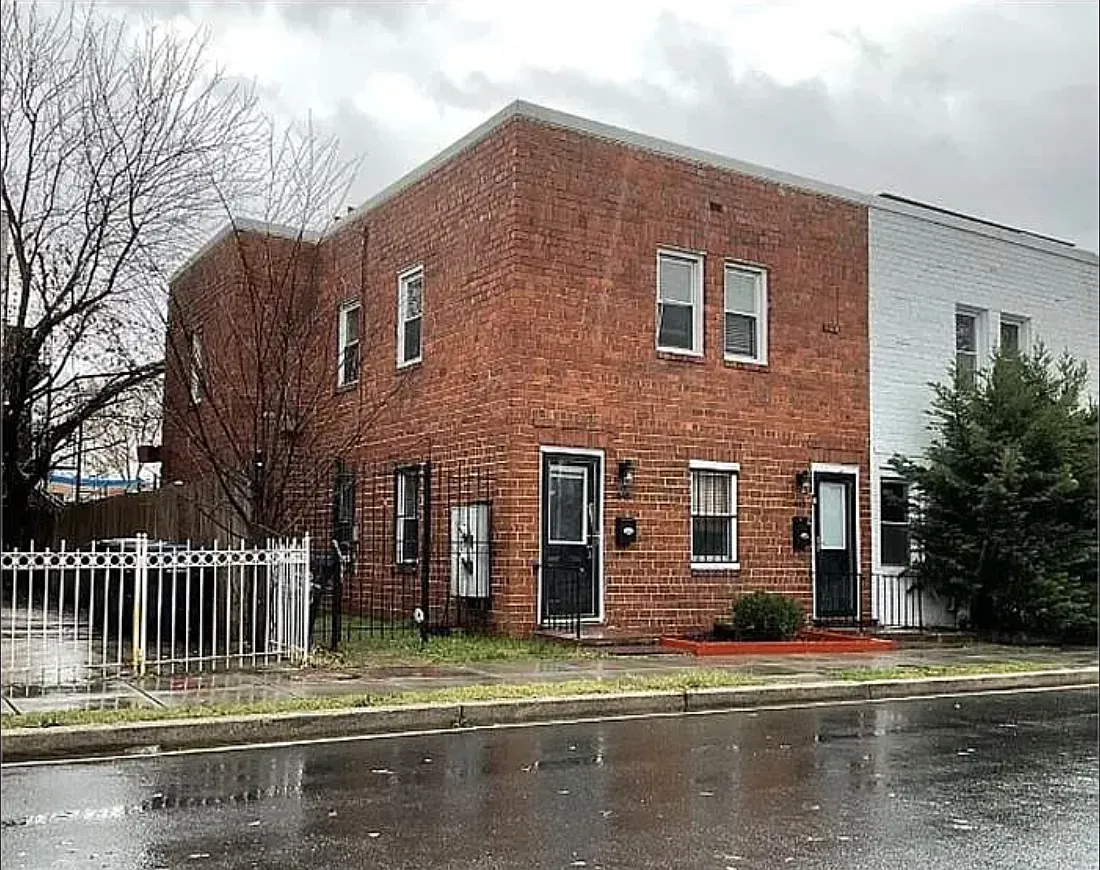 2 bed, 800 sqft, $2,800 — Photo 1