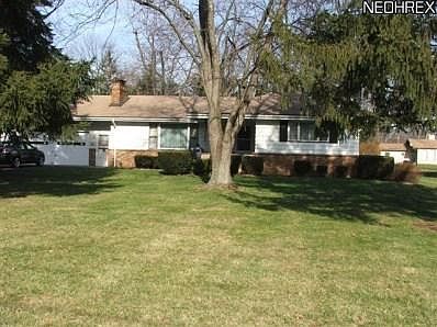 1st image of 398 Yvonne Dr